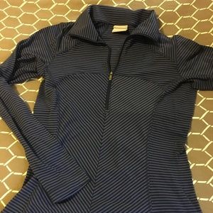 Columbia blue striped quarter-zip thermal, size XS